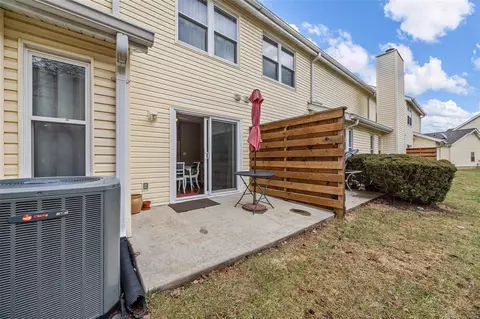 Exterior - 342 Devonshire Ct #E, Saint Peters, MO 63376 photo 5 of 5