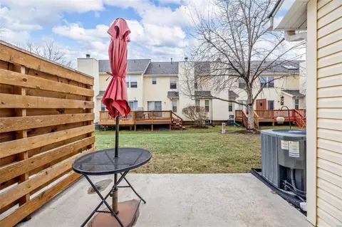 Exterior - 342 Devonshire Ct #E, Saint Peters, MO 63376 photo 2 of 5