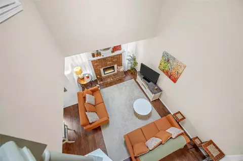 Living - 342 Devonshire Ct #E, Saint Peters, MO 63376 photo 4 of 4