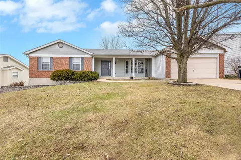 262 Brougham Dr, O'fallon, MO 63368