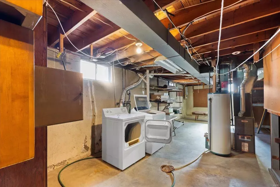 Other - 3945 Comstock Dr, Saint Louis, MO 63123 photo 6 of 9