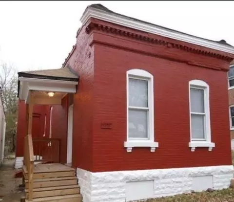 3641 Iowa Ave, Saint Louis, MO 63118