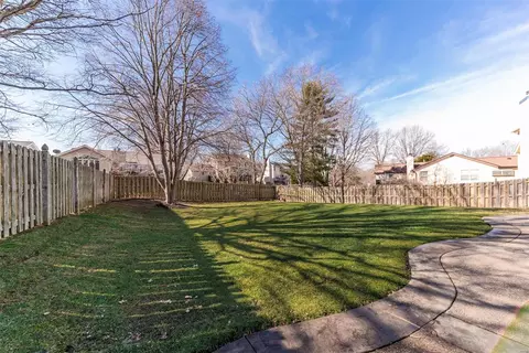 720 Cedar Bluff Ct, Ballwin, MO 63021 photo 51