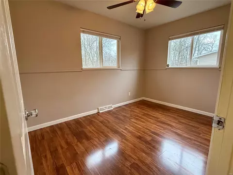 Bedroom - 502 Robert Dr, O'fallon, MO 63366 photo 3 of 3