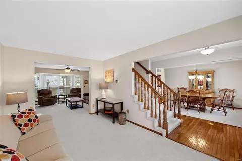 5 Iron Bridge Ct, O'fallon, MO 63368 photo 2