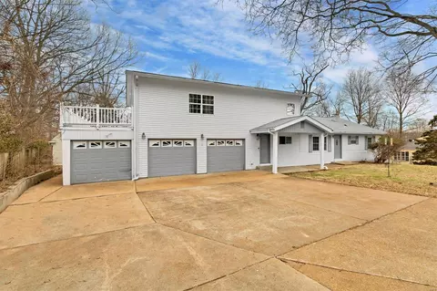 Other - 204 Lark Hill Ln, Ballwin, MO 63021 photo 1 of 8