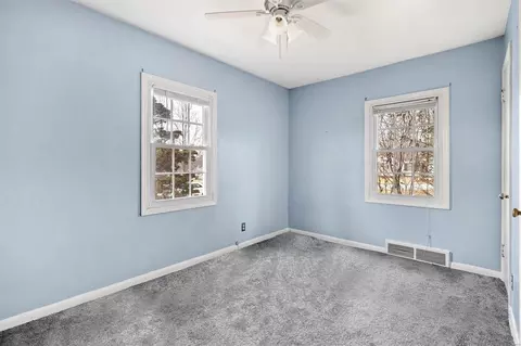 Bedroom - 204 Lark Hill Ln, Ballwin, MO 63021 photo 4 of 7