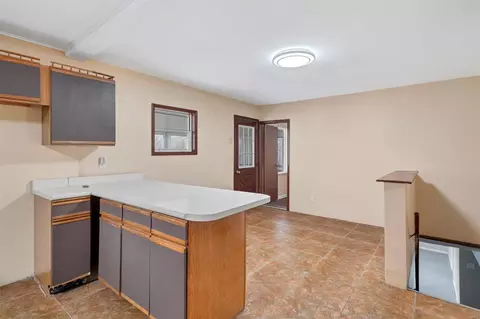 Entry Way - 204 Lark Hill Ln, Ballwin, MO 63021 photo 2 of 2