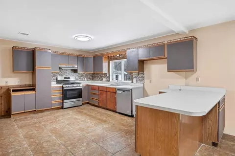 Kitchen - 204 Lark Hill Ln, Ballwin, MO 63021 photo 1 of 3