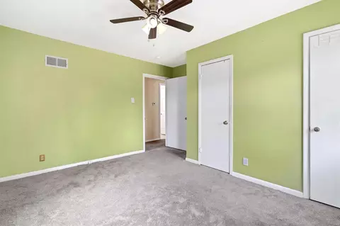 Bedroom - 204 Lark Hill Ln, Ballwin, MO 63021 photo 3 of 7