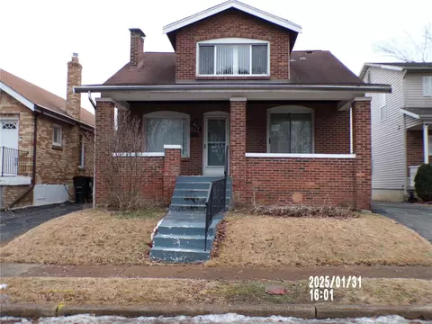 8524 Richard Ave, Saint Louis, MO 63132