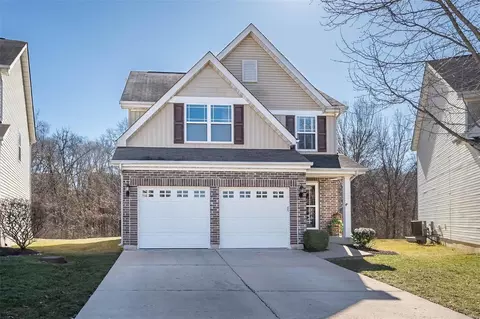 509 Parkgate Dr, Lake Saint Louis, MO 63367