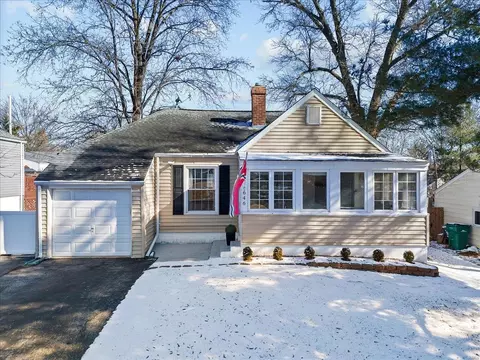 646 Lanvale Dr, Saint Louis, MO 63119
