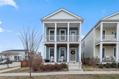 2002 Tiber St, Saint Charles, MO 63301