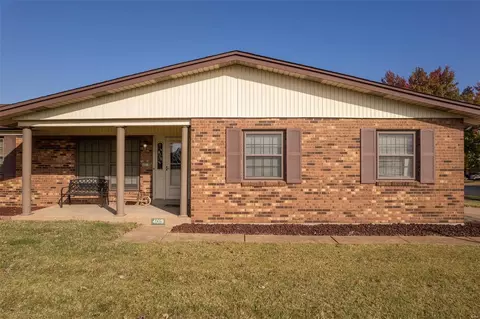 4019 Avery Ln, Bridgeton, MO 63044