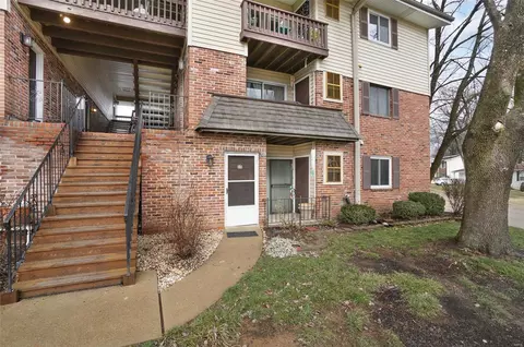 1406 Durango #10, Fenton, MO 63026