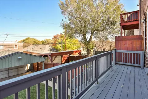 Exterior - 3023 Saint Vincent Ave, Saint Louis, MO 63104 photo 5 of 7