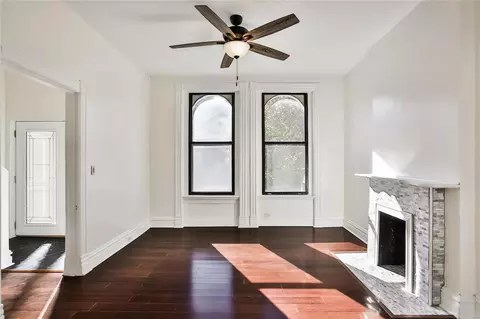 Living - 3023 Saint Vincent Ave, Saint Louis, MO 63104 photo 1 of 9