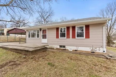 54 Terry Dr, Saint Charles, MO 63303