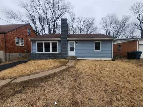 5998 Bermuda Dr, Saint Louis, MO 63135