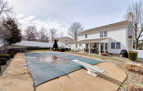2 Morena Ct, Ballwin, MO 63011 photo 49
