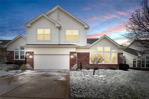 1538 Dietrich Chase Ln, Ballwin, MO 63021