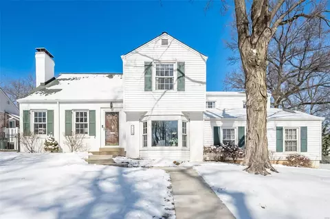 943 Nancy Carol Ln, Saint Louis, MO 63122