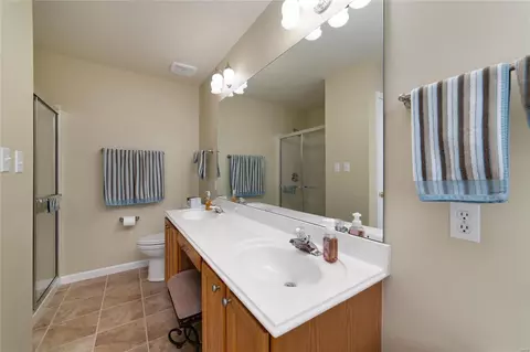 Bath - 110 Eagle Creek Ct, O'fallon, MO 63368 photo 2 of 3