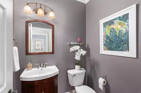 Bath - 348 Pine Bend Dr, Wildwood, MO 63005 photo 1 of 5