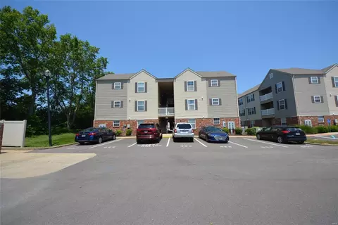 5123 Welsh Dr, Lake Saint Louis, MO 63367