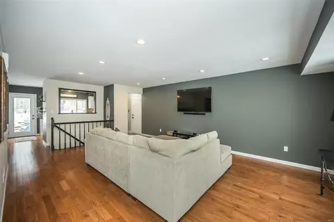 Other - 646 Clear Creek Ct, Ballwin, MO 63021 photo 1 of 14