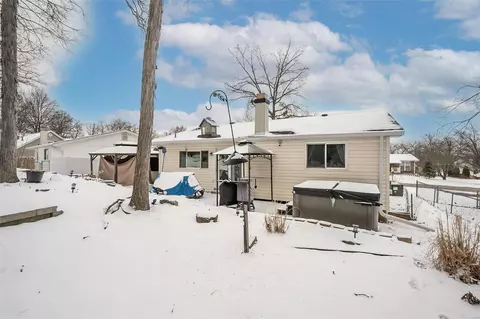 Exterior - 646 Clear Creek Ct, Ballwin, MO 63021 photo 6 of 13