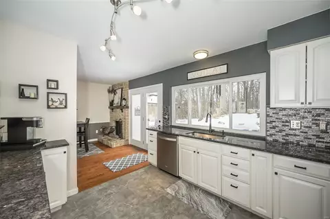 Kitchen - 646 Clear Creek Ct, Ballwin, MO 63021 photo 2 of 4