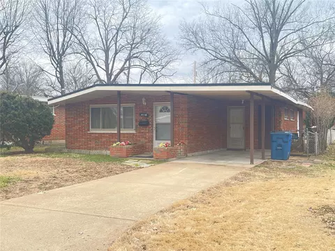 9118 Macon Ave, Saint Louis, MO 63134
