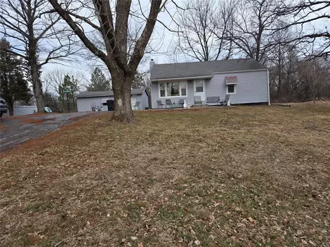 18801 Hardt Rd, Glencoe, MO 63038