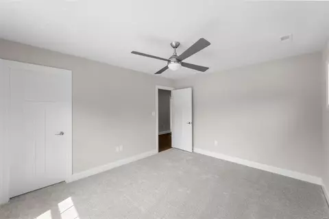 Bedroom - 237 E Jackson Rd, Webster Groves, MO 63119 photo 4 of 9
