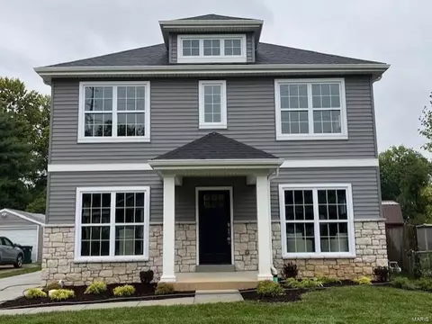 237 E Jackson Rd, Webster Groves, MO 63119