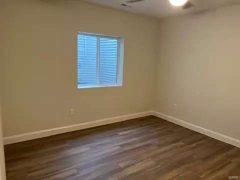 Bedroom - 237 E Jackson Rd, Webster Groves, MO 63119 photo 9 of 9