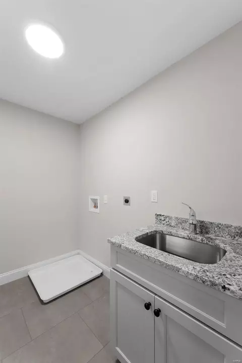 Other - 237 E Jackson Rd, Webster Groves, MO 63119 photo 11 of 13