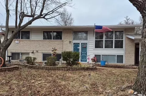 1131 Westleigh Ter, Manchester, MO 63021