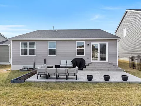 Exterior - 3025 Eagle Branch Cir, O'fallon, MO 63366 photo 9 of 9