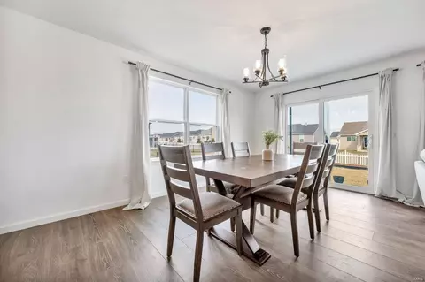 Dining - 3025 Eagle Branch Cir, O'fallon, MO 63366 photo 1 of 3