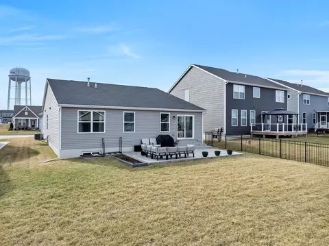 Exterior - 3025 Eagle Branch Cir, O'fallon, MO 63366 photo 6 of 9
