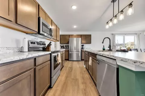 Kitchen - 3025 Eagle Branch Cir, O'fallon, MO 63366 photo 1 of 2