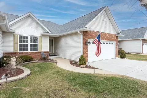 27 Autumn Ridge Dr #56B, O'fallon, MO 63366