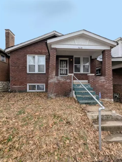 3638 Montana St, Saint Louis, MO 63116