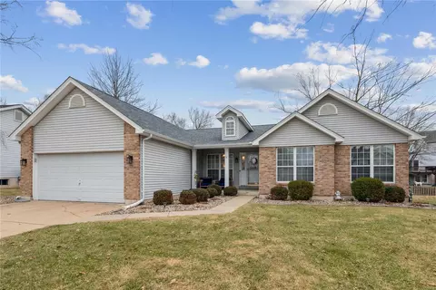 2826 Merganser Dr, O'fallon, MO 63368