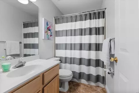 1020 Westrun Dr, Ballwin, MO 63021 photo 22