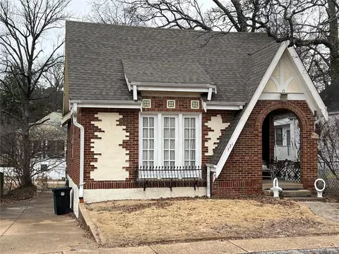 521 Goethe Ave, Saint Louis, MO 63122