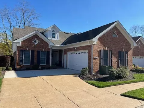 14344 Spyglass Rdg, Chesterfield, MO 63017
